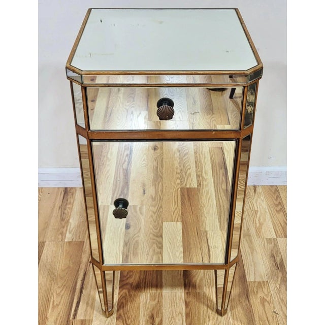 Pair French Mid-Century Modern Mirrored Nightstands For Sale In New York - Image 6 of 16