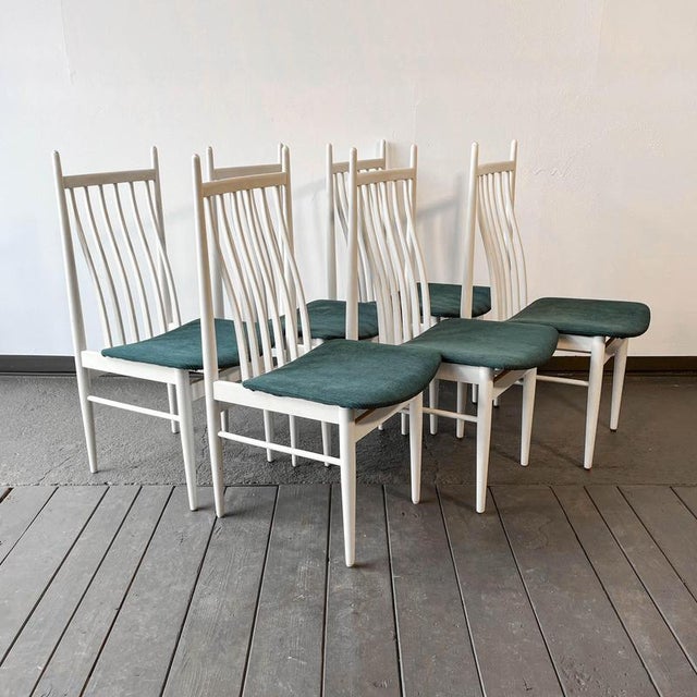 Set of Vintage Wood Rung Chairs For Sale - Image 3 of 18
