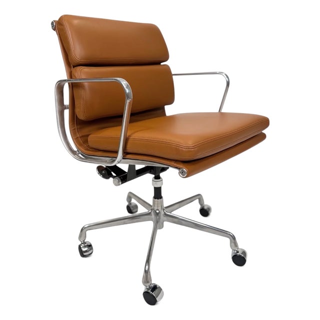Eames for Herman Miller Soft Pad Management Chair - Cognac Brown Leather For Sale