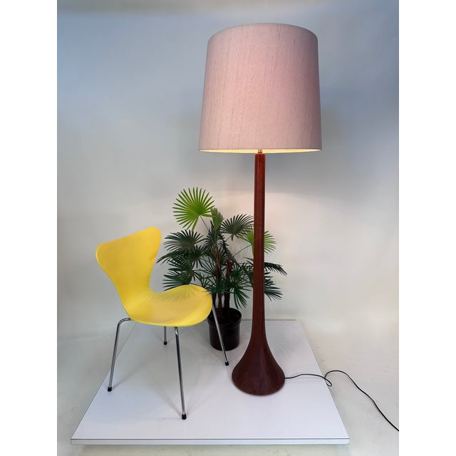 1970s Large Sculptural Height-Adjustable Floor Lamp in Teak from Domus, Germany, 1970s For Sale - Image 5 of 18