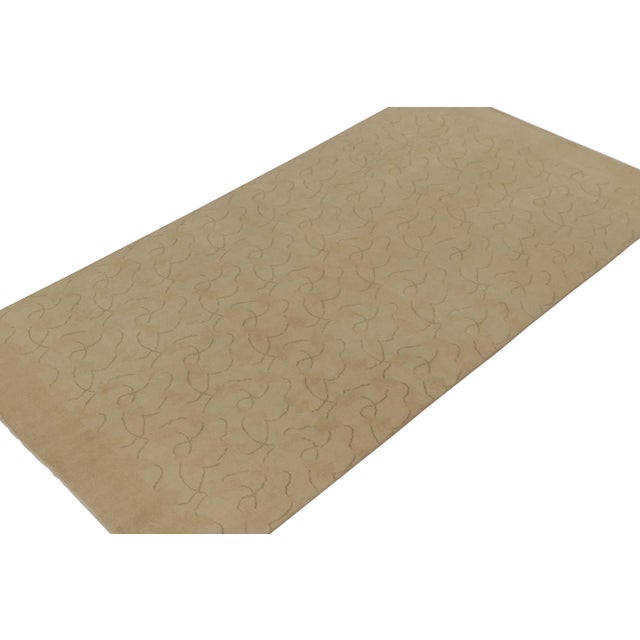 Traditional Vintage Zeki Müren Rug in Beige and Green Abstract Patterns - by Rug & Kilim For Sale - Image 3 of 7