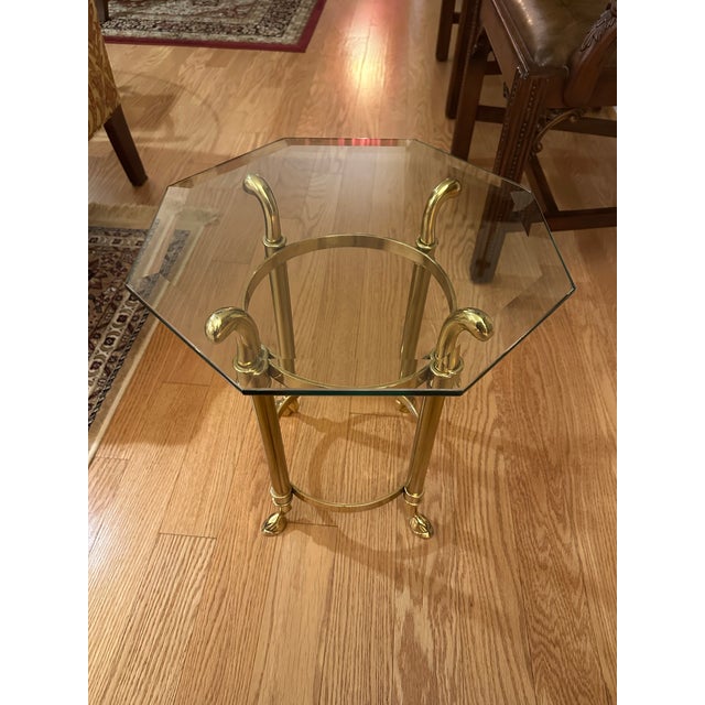 Mid 20th Century Vintage Hollywood Regency Brass and Glass Pedestal/Stand Side Table For Sale - Image 5 of 6