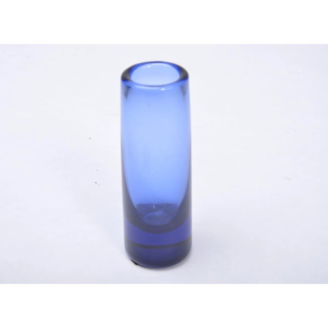 Holmegaard Small Blue Labrador Vase by Per Lütken for Holmegaard, 1960s For Sale - Image 4 of 4