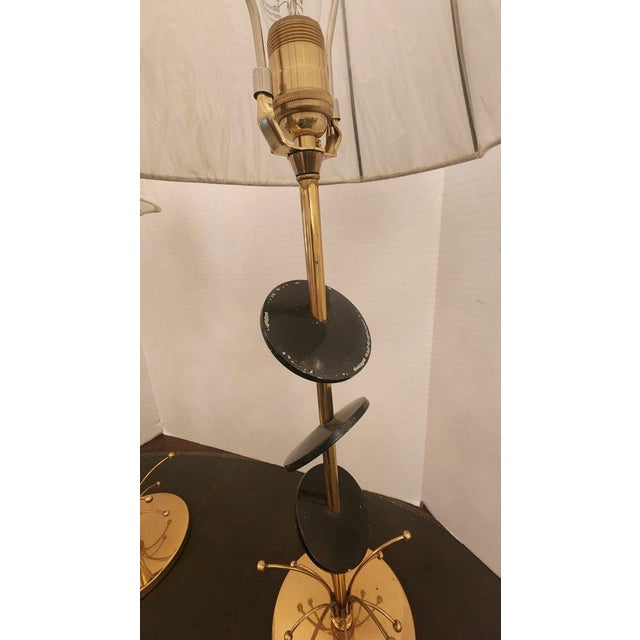 Pair of Mid 20th Century Rembrandt Modern Brass Lamps, Unmarked For Sale In Dallas - Image 6 of 6