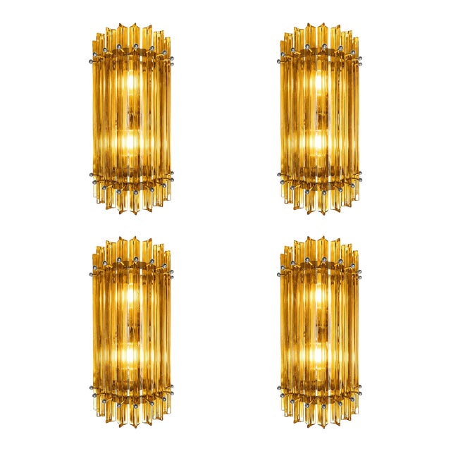 Modern Amber “Triedro” Murano Glass Wall Sconce in Venini Design - Lot of 4 For Sale