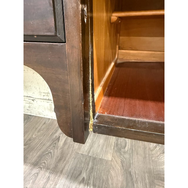 Vintage Georgian Revival Mahogany Sideboard Buffet Console For Sale - Image 13 of 17
