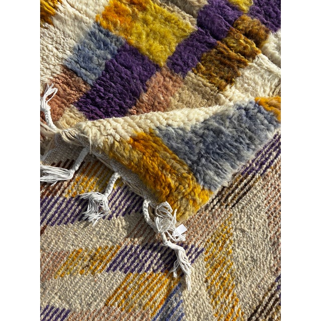 Moroccan Boujad Rug – Handwoven Atlas Wool Berber Carpet With Geometric Color Blocks For Sale - Image 6 of 6
