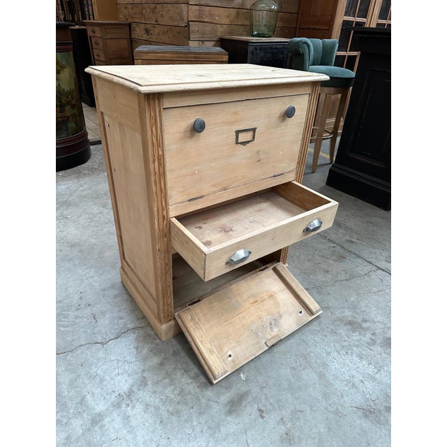 1930s Small Storage Cabinet in Wood For Sale - Image 5 of 11