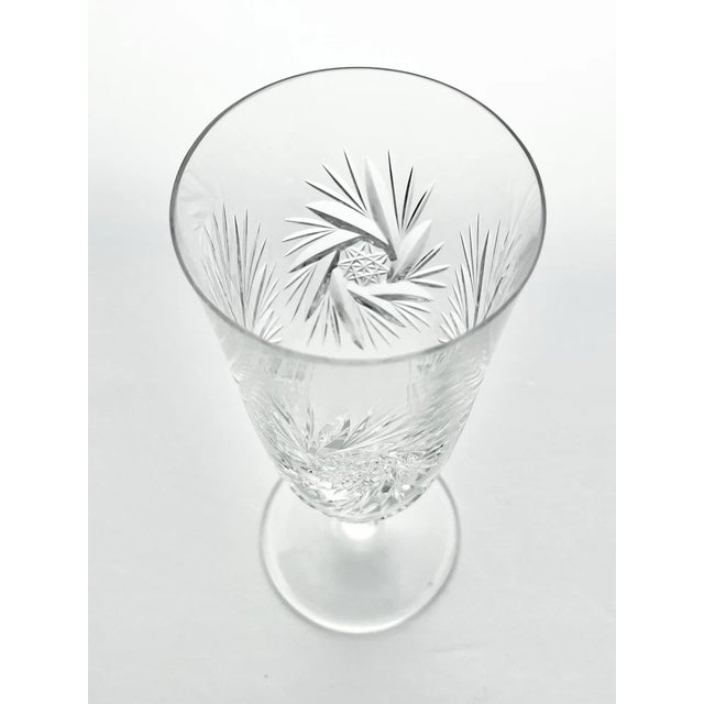 American 1950s Vintage Swirl Star & Fan Cut 4 Crystal Fluted Champagne Glasses For Sale - Image 3 of 7