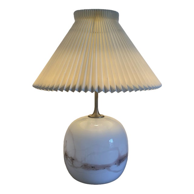 Sakura Table Lamp with Le Klint White Shade by Michael Bang for Holmegaard, Denmark, 1980s For Sale