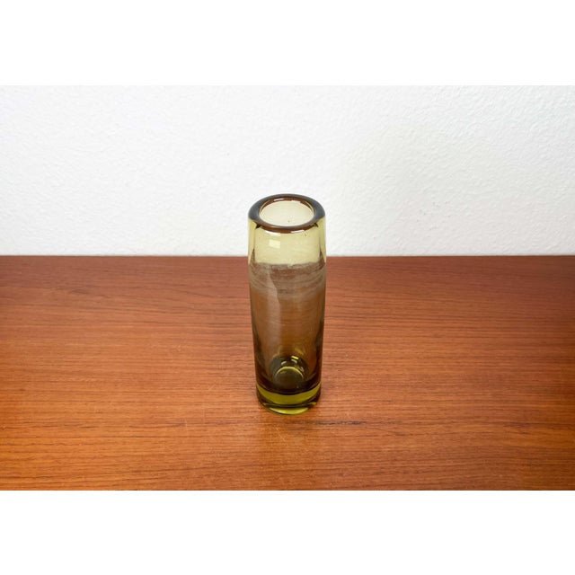 Mid-Century Modern Danish Labrador Series Vase in Yellow Green Glass by Per Lütken for Holmegaard, 1950s For Sale - Image 11 of 16