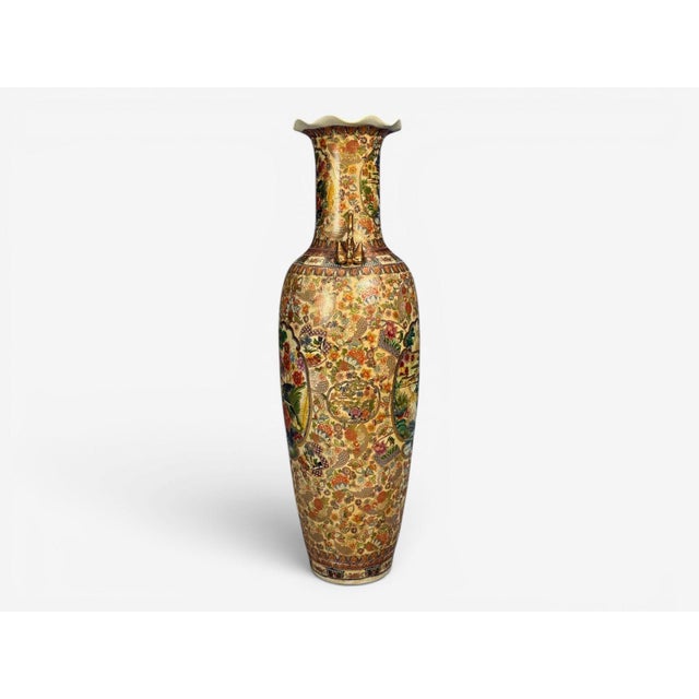 Chinese Rose Medallion, Monumental Floor Vase, Porcelain, Gilt, China, 20th C. For Sale - Image 9 of 14