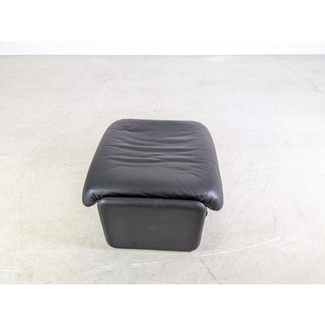 Black DS 2018 Ottoman in Leather and Black from de Sede For Sale - Image 8 of 10
