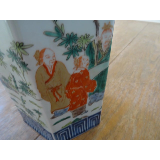 Mid 20th Century Chinese Hexagonal Covered Jar For Sale - Image 4 of 8