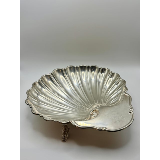 Hollywood Regency Vintage Silver-Plated Footed Shell Shaped Serving Tray With Fish Feet For Sale - Image 3 of 8