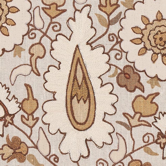 Schumacher Sample - Schumacher Anatolia Embroidery Fabric in Natural For Sale - Image 4 of 5