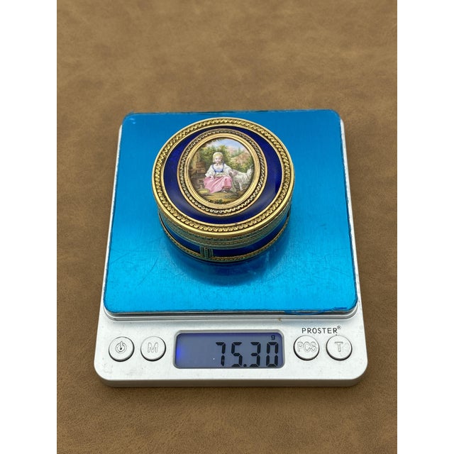 18th Century Circular Snuffbox in Gold, Enamel and Miniature with Bucolic Scene, 1800s For Sale - Image 10 of 11