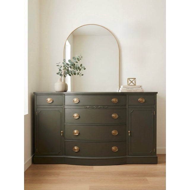 Exceptional vintage Drexel mahogany buffet, professionally refinished with a timeless, elevated look. This solid mahogany...