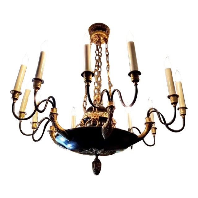 Vintage Charles V or Baroque Style Gilt and Patinated Bronze Chandelier For Sale