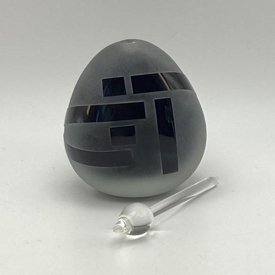 Black Jim Grant Black Cameo Glass Perfume Bottle (Signed and Dated, Handmade Art Glass, Vintage 1983) For Sale - Image 8 of 15