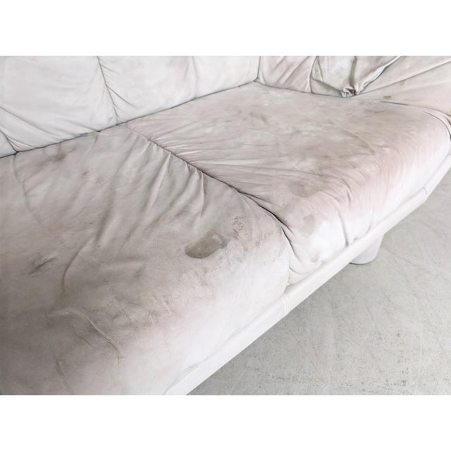 Animal Skin Vintage Two-Seater Sofa in Leather For Sale - Image 7 of 11