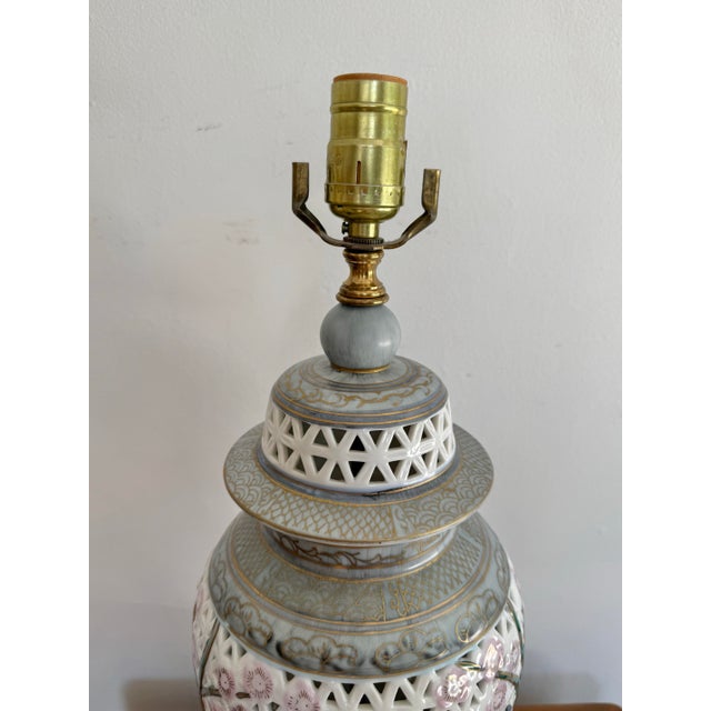 Late 20th Century Pierced Botanical and Bird Urn Table Lamp Including Finial For Sale - Image 4 of 10