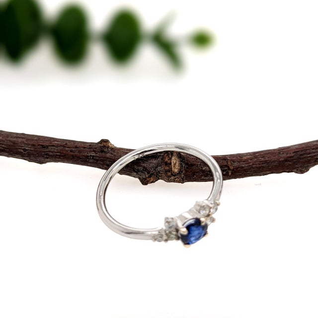 Metal Dainty Ceylon Sapphire Ring W Earth Mined Diamonds in Solid 14k Gold | Rd 4mm For Sale - Image 7 of 10