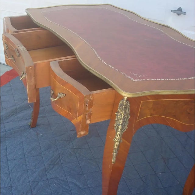 Vintage French Louis XV–Style Leather-Top Ladies’ Writing Desk For Sale - Image 9 of 14