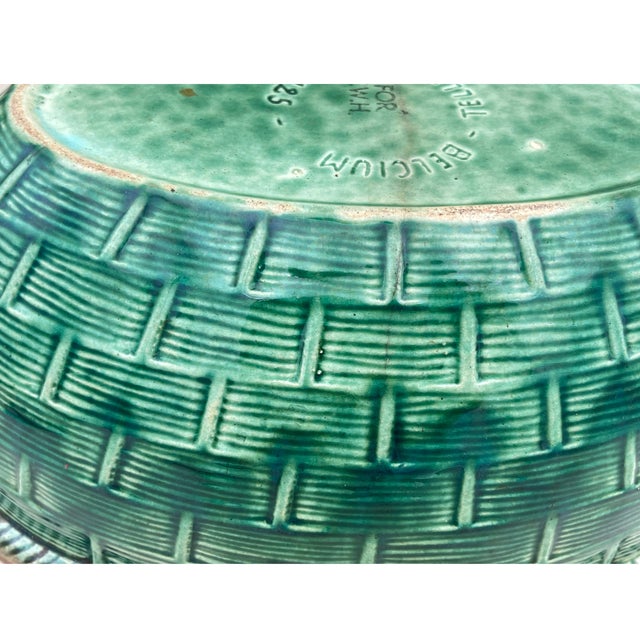 1930s Tellurite Green Mushroom Majolica Lidded Casserole Dish With Basket Weave For Sale - Image 13 of 14