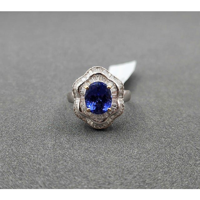 Metal 5.21 Ct Tanzanite & Diamond Ring Size 7 For Sale - Image 7 of 9