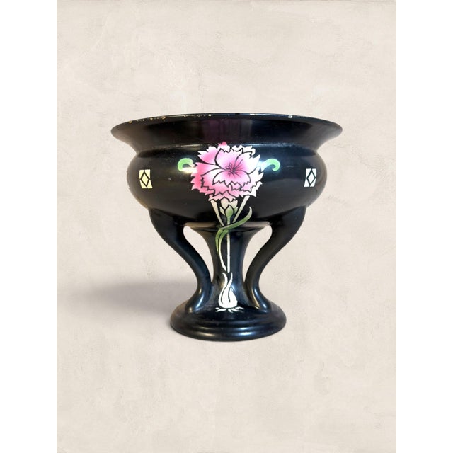1910s Antique English Shelley “Carnation” Black Art Nouveau Footed Jardinière For Sale - Image 5 of 9
