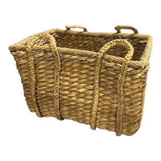 A Large Rectangular Woven Seagrass Rush Vintage Storage / Log Basket With Braided Handles. For Sale