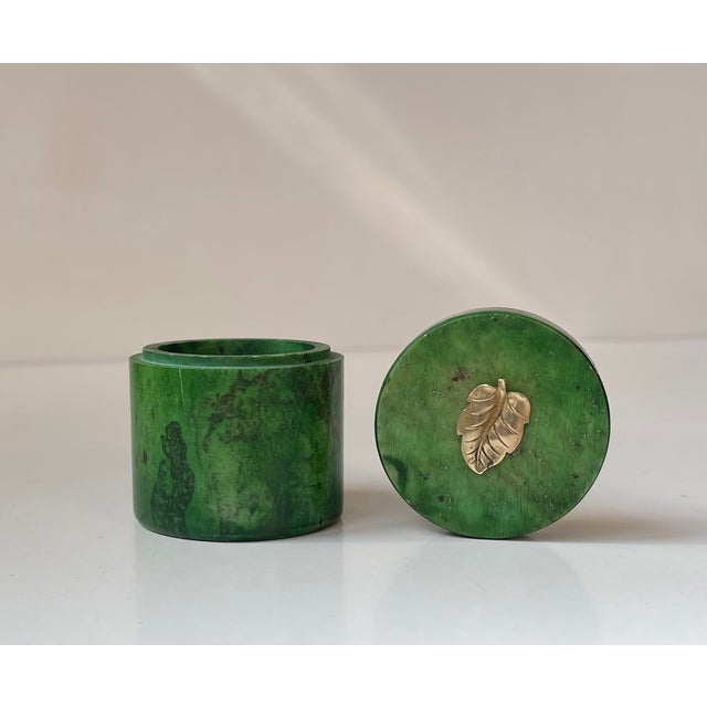 Italian Art Deco Style Trinket Box in Green Marble, 1940s For Sale - Image 9 of 9