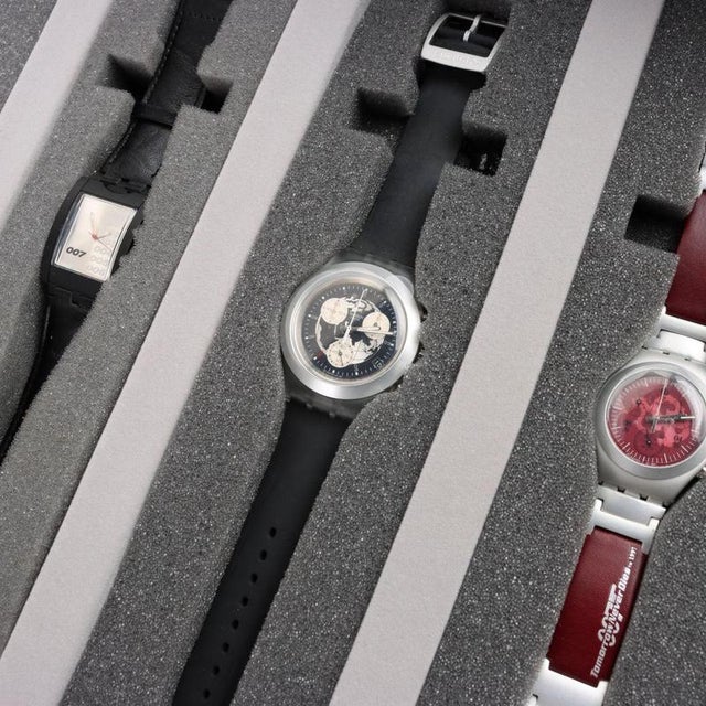 007 James Bond Case with 20 Watches from Swatch, Set of 21 For Sale - Image 10 of 13