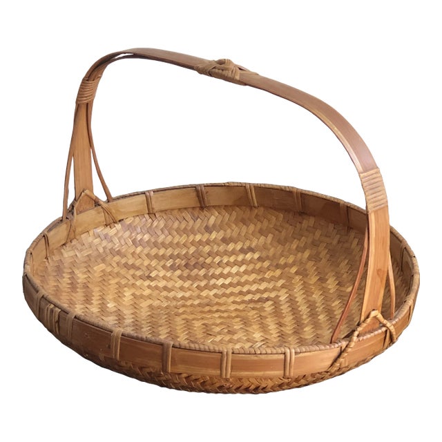 Mid-20th Century Handwoven Chinese Basket For Sale