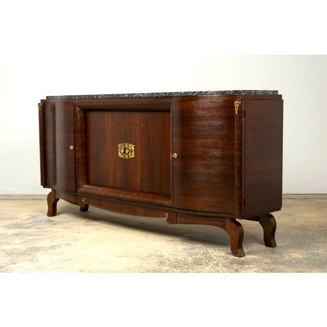 1930s French Art Deco Rosewood Sideboard With Black Marble Top For Sale - Image 9 of 18