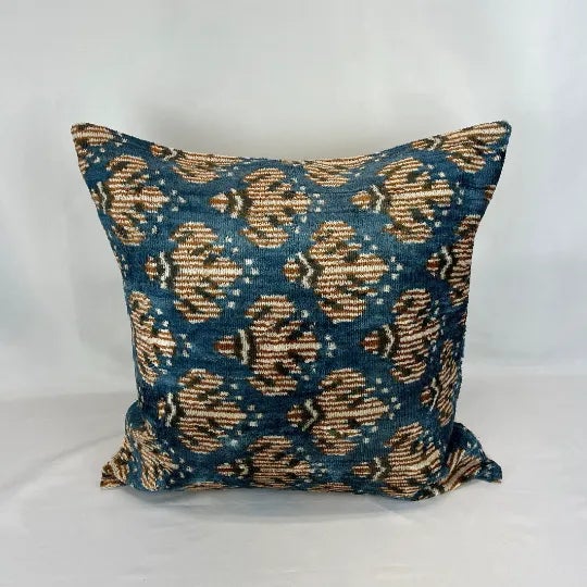 2010s Turkish Modern Blue Multicolor Velvet Silk Ikat Pillow Cover For Sale - Image 5 of 5