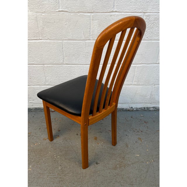 Set of Six Mid-Century Teak Dining Room Chairs For Sale - Image 4 of 18