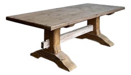 Example of Farmhouse Dining Tables