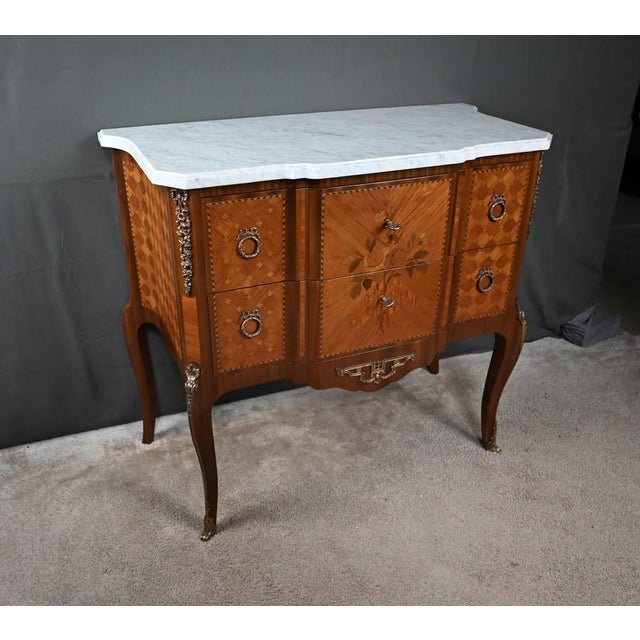 Mid-Century Louis XV-Louis XVI Transition Style Marquetry Commode For Sale - Image 4 of 18
