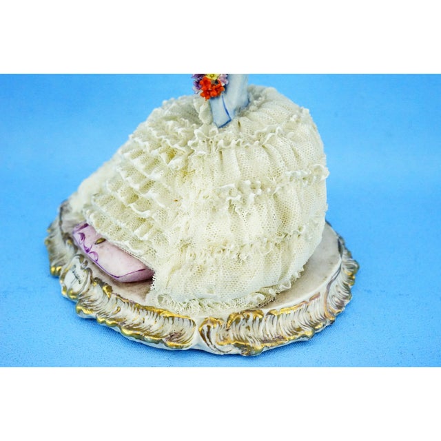 Luigi Fabris, Sculpture Venetian Lady, Crinoline Lace Flowers, 1890s, Porcelain For Sale - Image 15 of 18