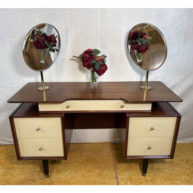 Mid-Century Modern Vintage Teak Dressing Table from G-Plan, 1950 For Sale - Image 3 of 15