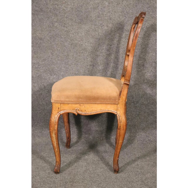 Period 1770s Era Italian Provincial Walnut Desk or Vanity Chair For Sale - Image 9 of 13