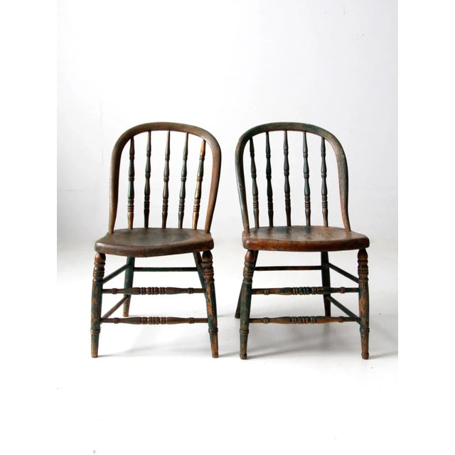 Farmhouse Antique Windsor Chairs Pair For Sale - Image 3 of 13