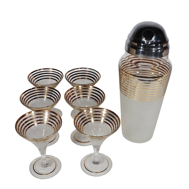7 Pc. Art Deco Mid Century Gold Band Cocktail Set by Derby Shelton C 1940's For Sale - Image 10 of 12