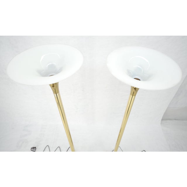 Metal Pair of Clover Shape Base Trumpet Shades Brass Floor Lamps c1970s For Sale - Image 7 of 18