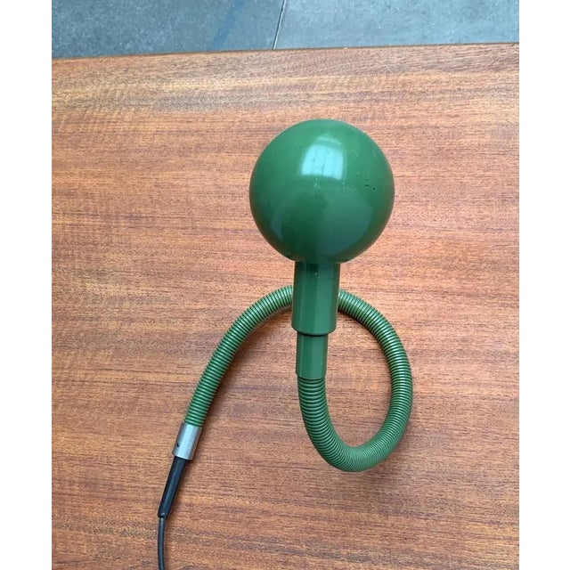 Green Vintage Italian Space Age Hebi Table Lamp by Isao Hosoe for Valenti Luce For Sale - Image 8 of 18