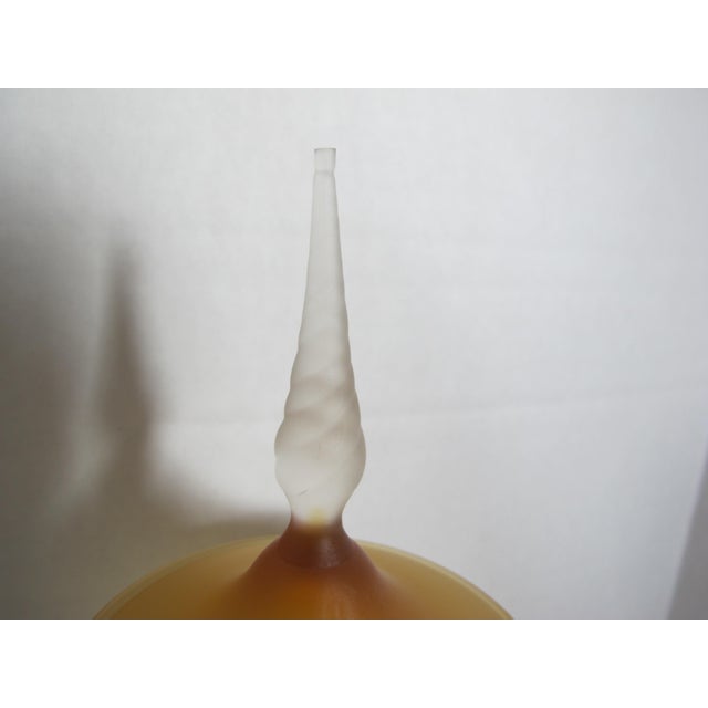 Mid 20th Century Empoli Italy Satin Glass Amber Covered Apothecary Jar For Sale In Cincinnati - Image 6 of 7