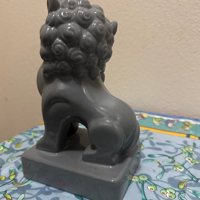 Chinese 1990s Glossy Grey Ceramic Chinese Foo Dog Statue For Sale - Image 3 of 7