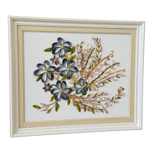 Vintage Coastal Mixed Media Seashell Floral Wall Art in Painted Frame